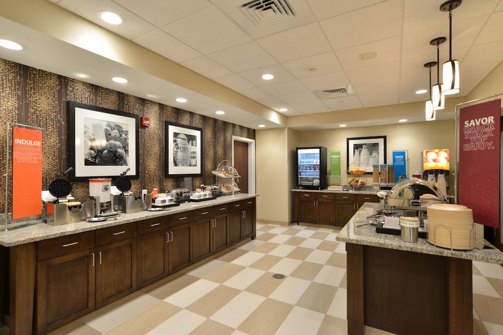 Hampton Inn & Suites Chippewa Falls Luaran gambar